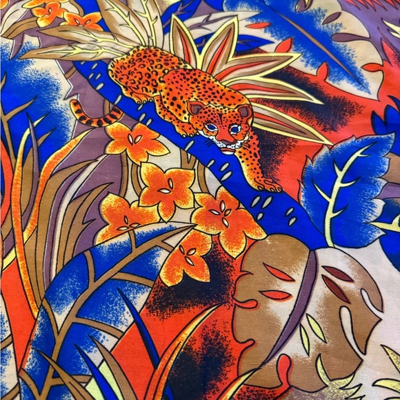 Vtg Jungle Tiger Leopard Oversized Scarf Wrap 68x43 Versace Style 90s Bright EUC - Picture 10 of 11